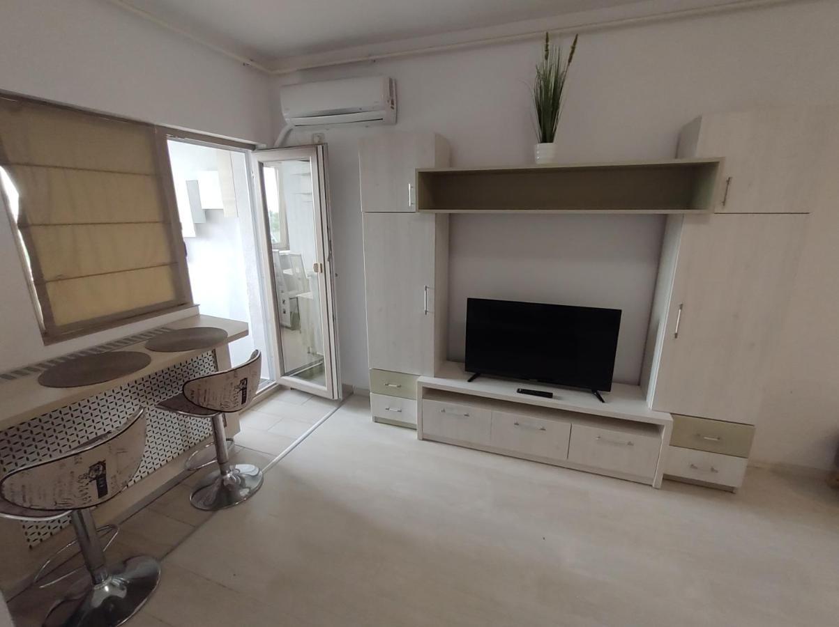 Apartament Fundeni - Garsoniere - Langa Spital Bukareszt Zewnętrze zdjęcie